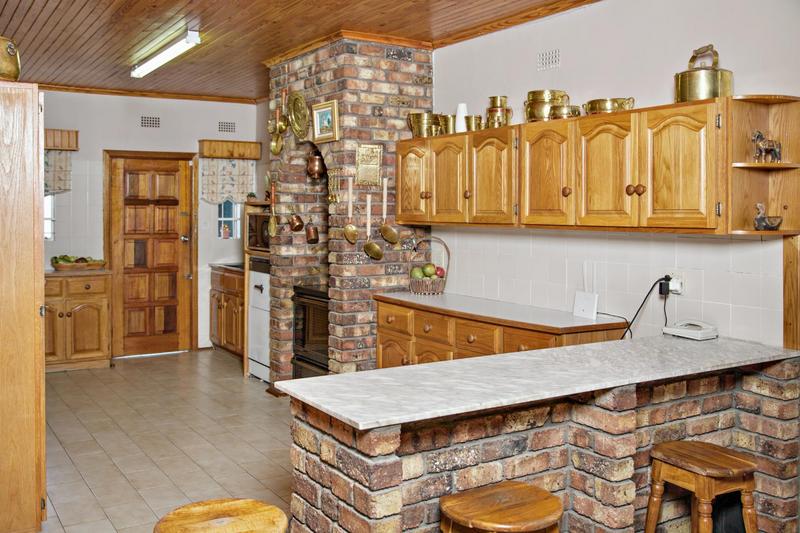 5 Bedroom Property for Sale in Douglas Northern Cape